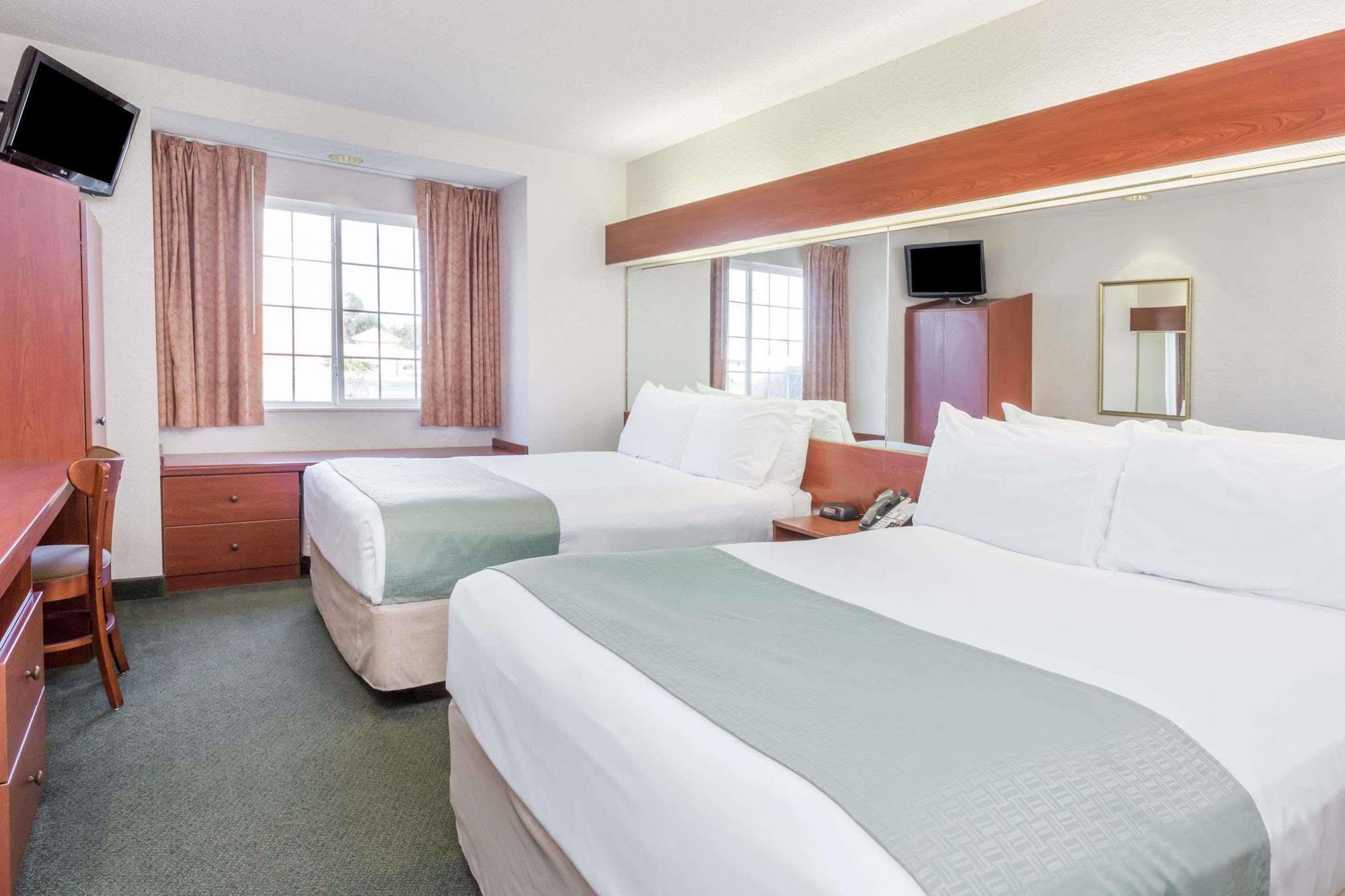 Microtel Inn & Suites Marianna Exterior foto
